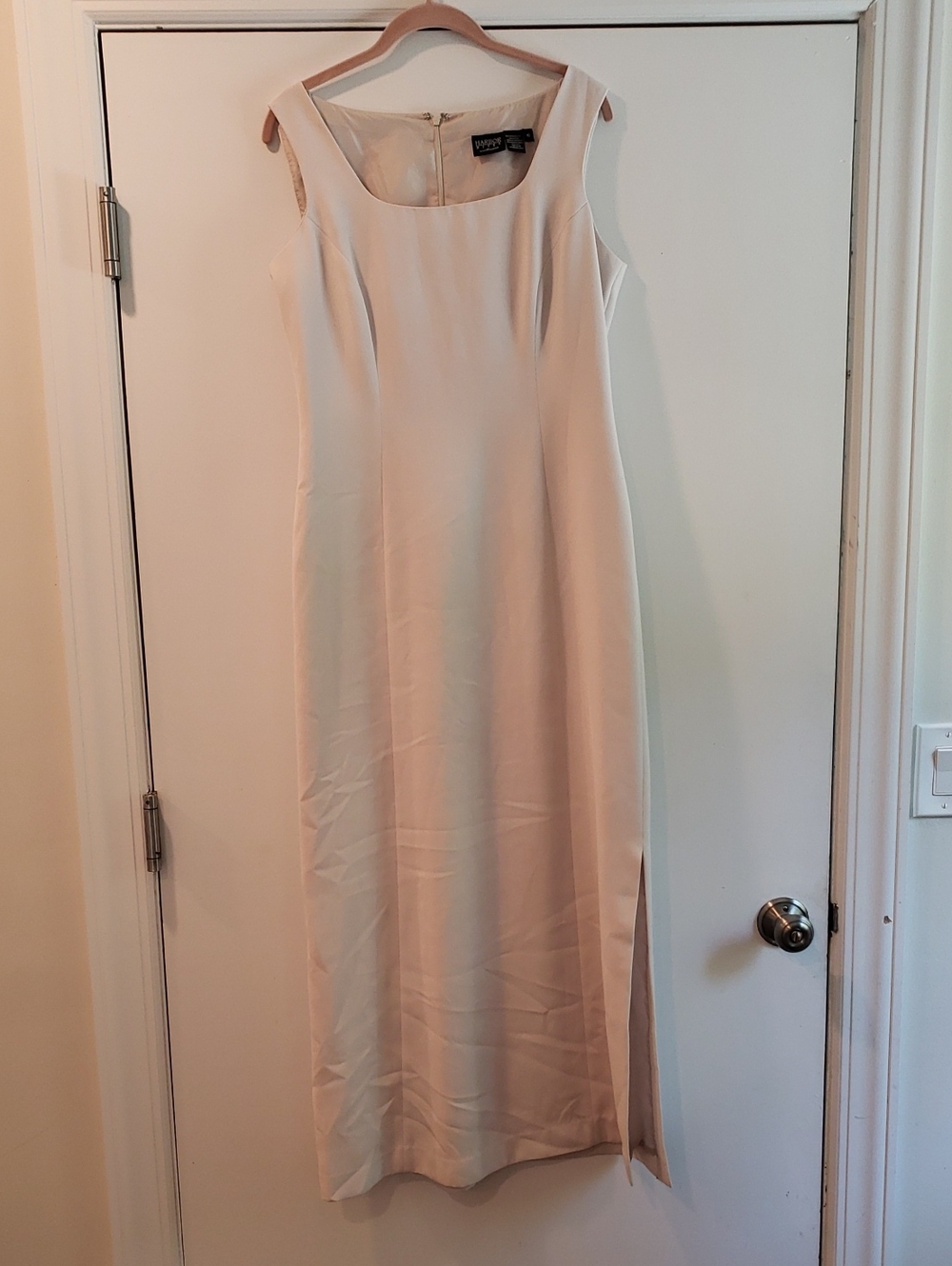 Sag Harbor Sleeveless Maxi Dress in Light Cream